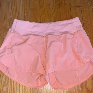 Lululemon Hotty Hot 4’